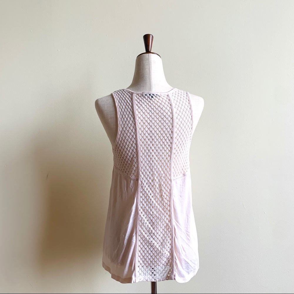 TART Pale pink flowy tank top Medium Delicate mesh Super soft Crochet back
